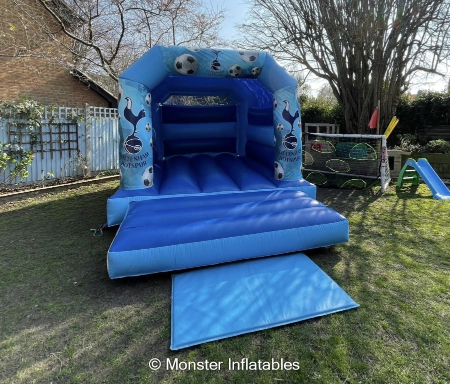 Spurs Bouncy Castle (Blue 15x12) - Bouncy Castle & Soft Play Hire in ...